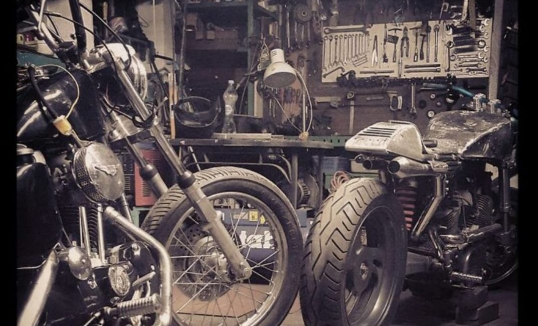 Mengapa Perbaiki Motor Di Bengkel Melayu Dikatakan Mahal, Tetapi Di Bengkel Cina Tak Merungut pun? Pada Hal Perbaiki Barang Yang Sama??