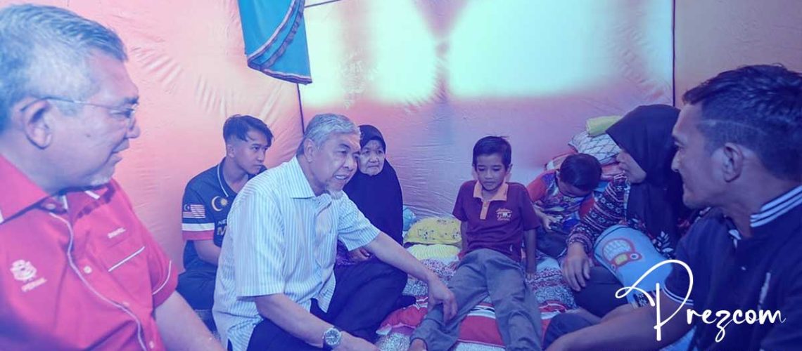 zahid-hamidi-bantu-mangsa-banjir-fp1